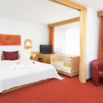 Aparthotel Vaya St Zeno 4*