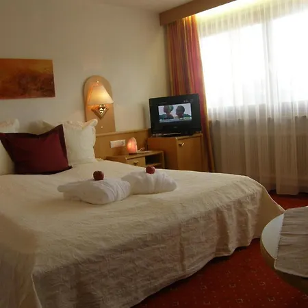 Vaya St Zeno Hotel apartamentowy 4*