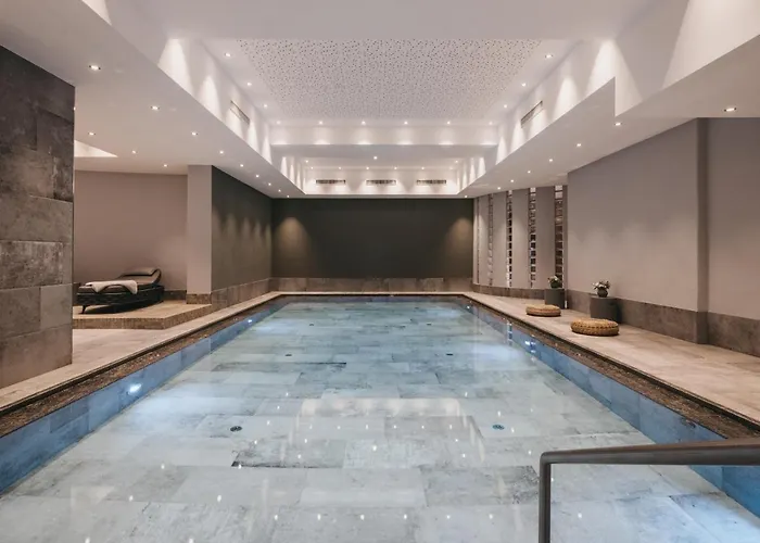 Vaya St Zeno Aparthotel