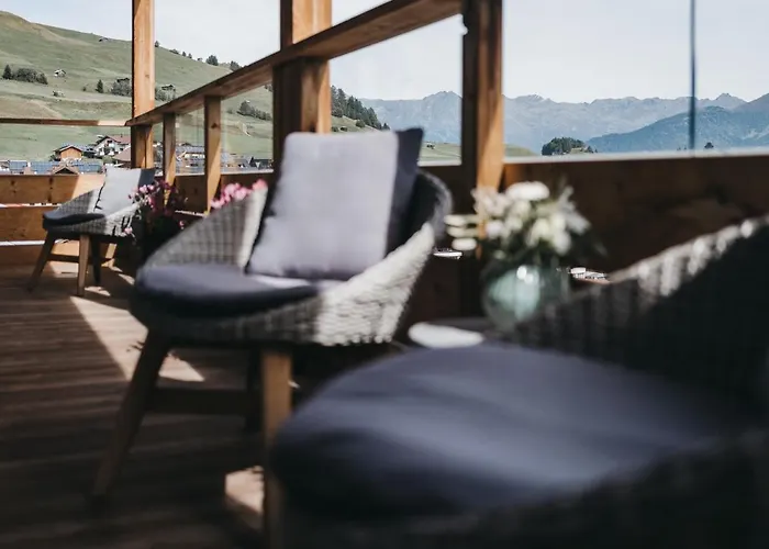 Vaya St Zeno Aparthotel 4*