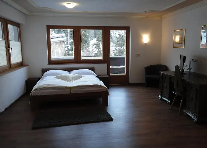 Vaya St Zeno Aparthotel 4*