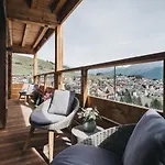 Apart Otel Vaya St Zeno