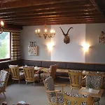 Vaya St Zeno